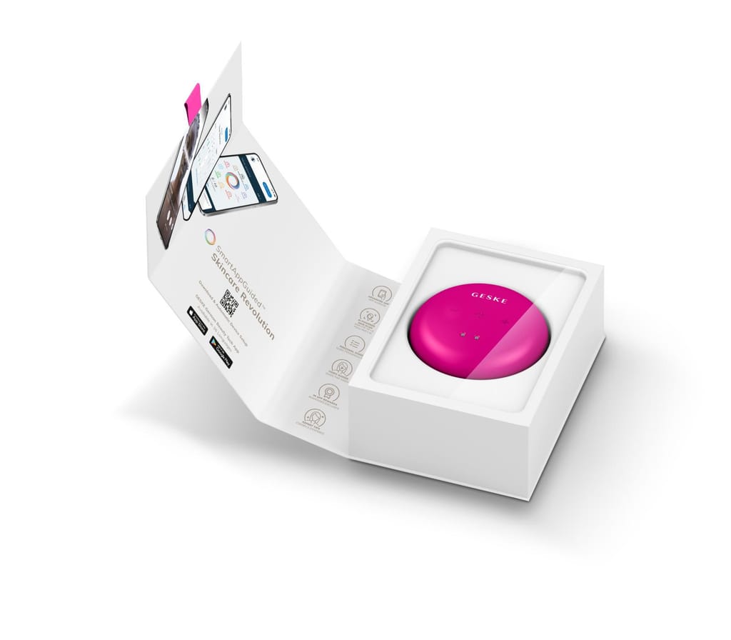 Фото товару: Масажер для обличчя та тіла GESKE Sonic Cool&Warm Face and Body Massager 9в1 magenta № 8