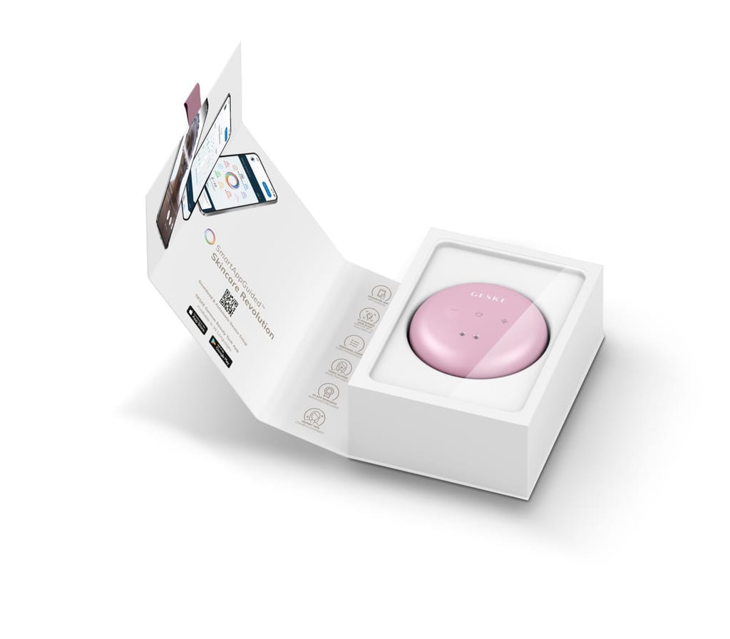 Фото товару: Масажер для обличчя та тіла GESKE Sonic Cool&Warm Face and Body Massager 9в1 pink № 8