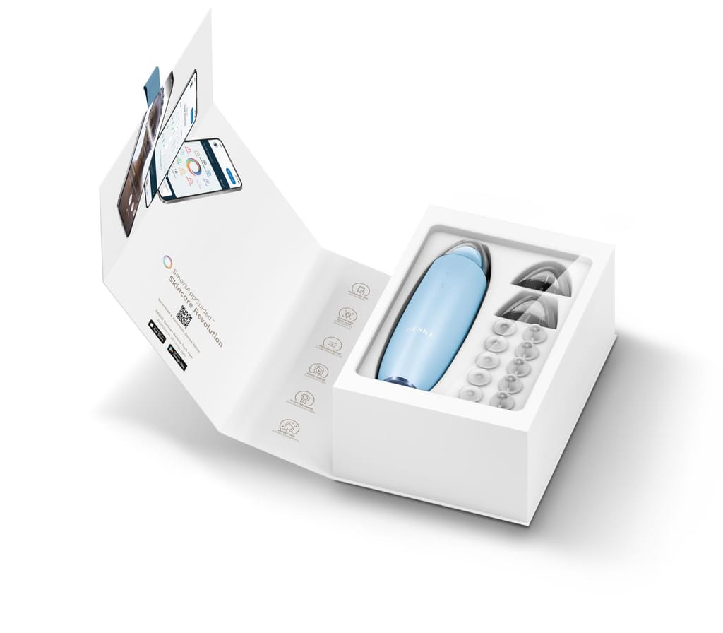 Фото товару: Мікродермабразійний пристрій для видалення чорних цяток GESKE MicroDermabrasion Blackhead Remover 7в1 aquamarine № 8