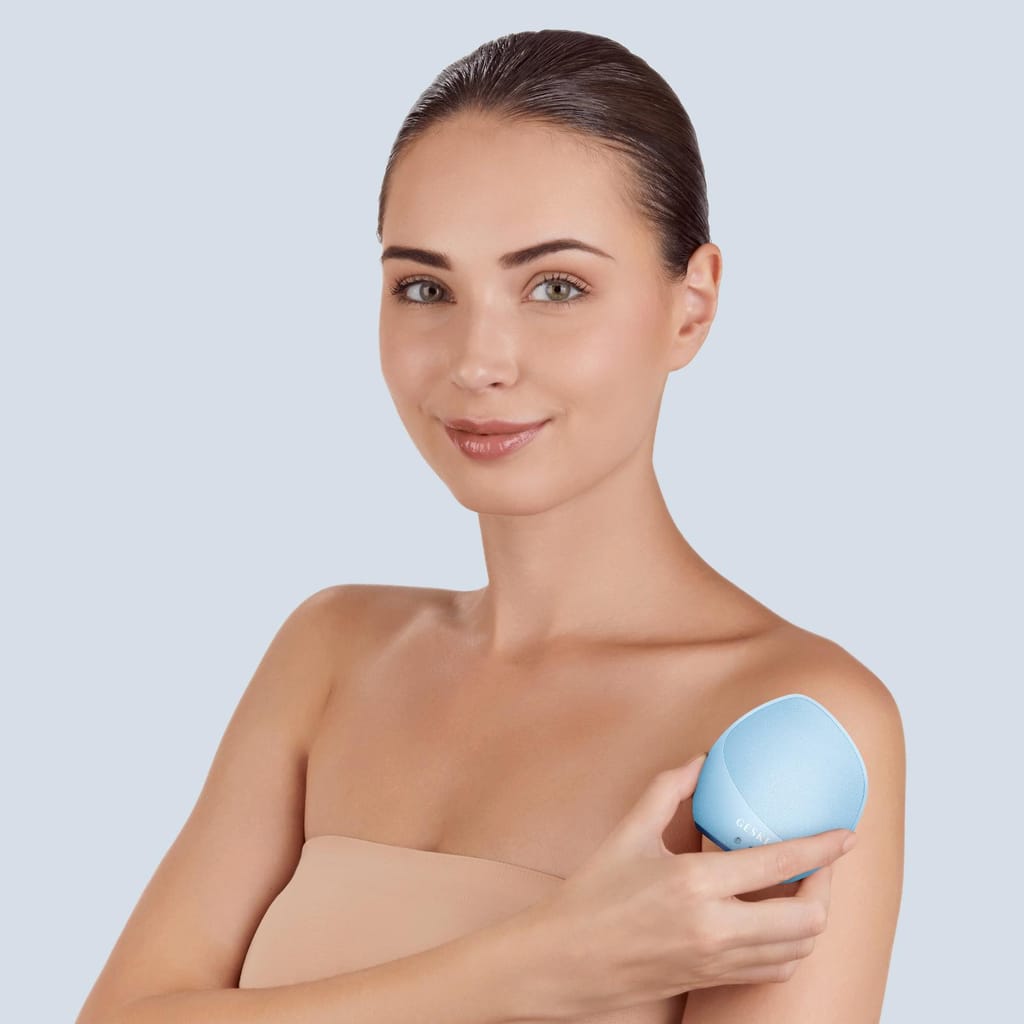 Фото товару: Ультразвукова щітка для тіла та інтенсивний пілінг GESKE Sonic Body Brush&Intensive Exfoliator 7в1 aquamarine № 3